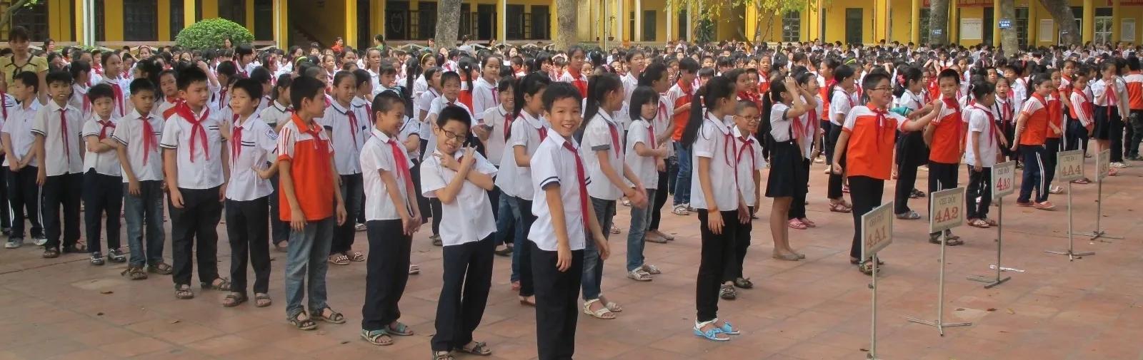 Class photo from teaching volunteer program.