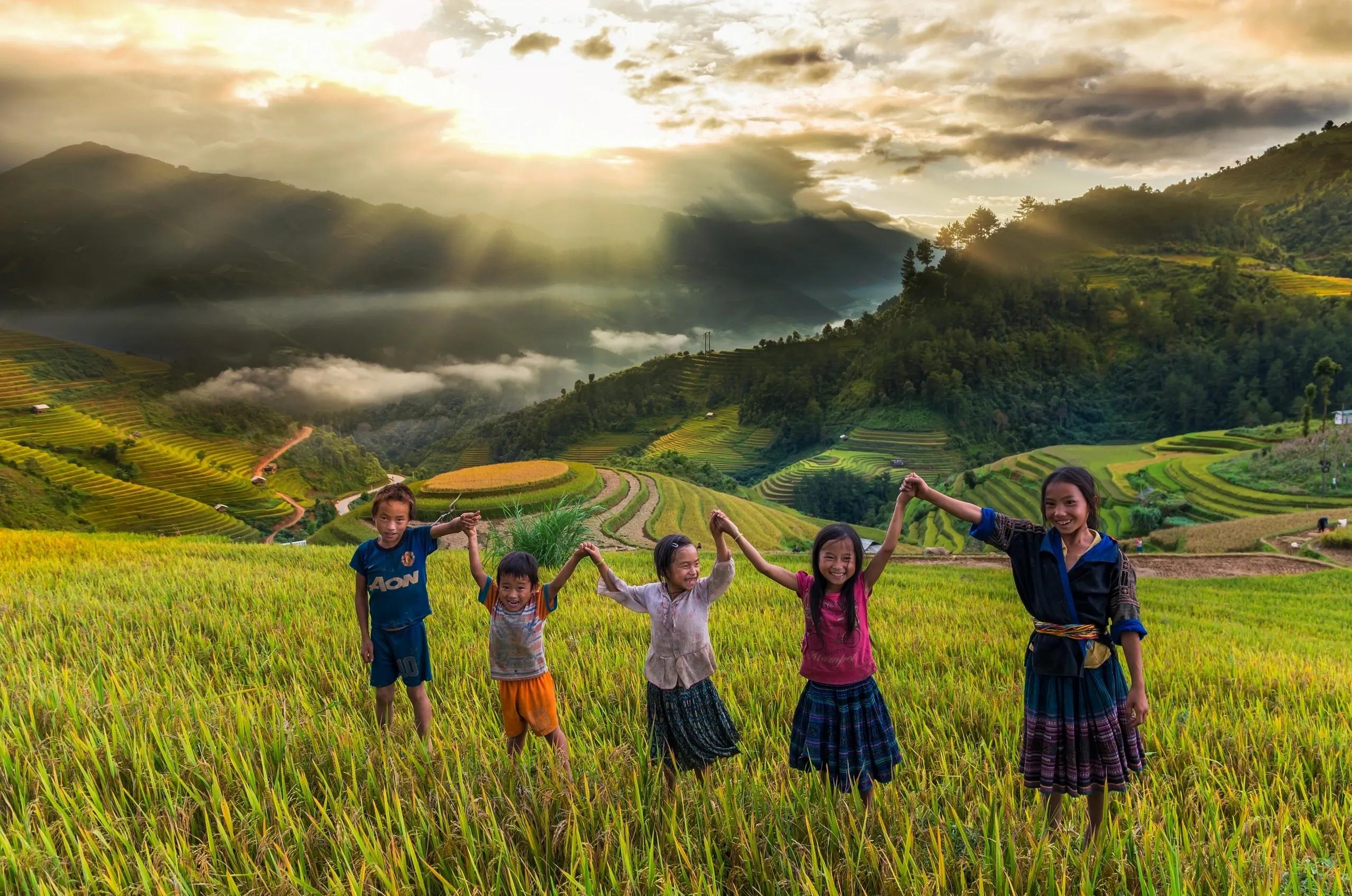 Volunteer Vietnam Header